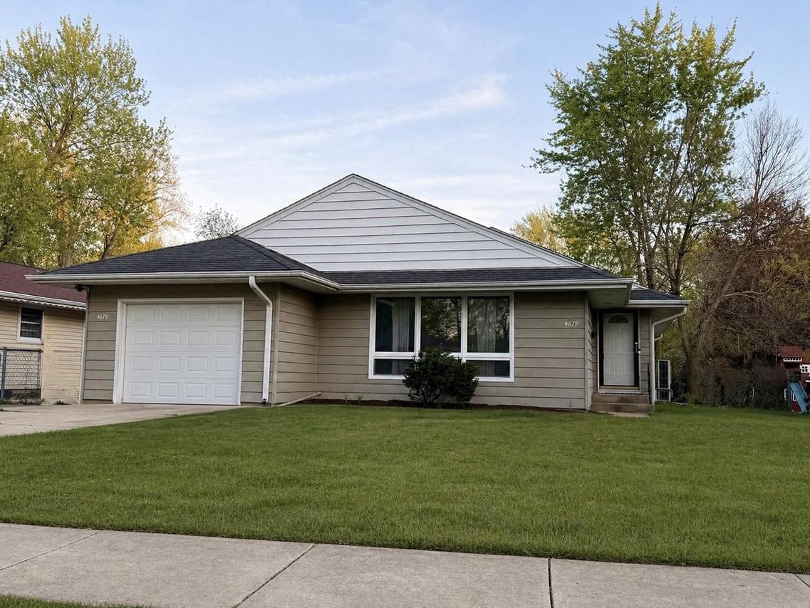 4619 Cleveland Ave., Rockford, IL 61108