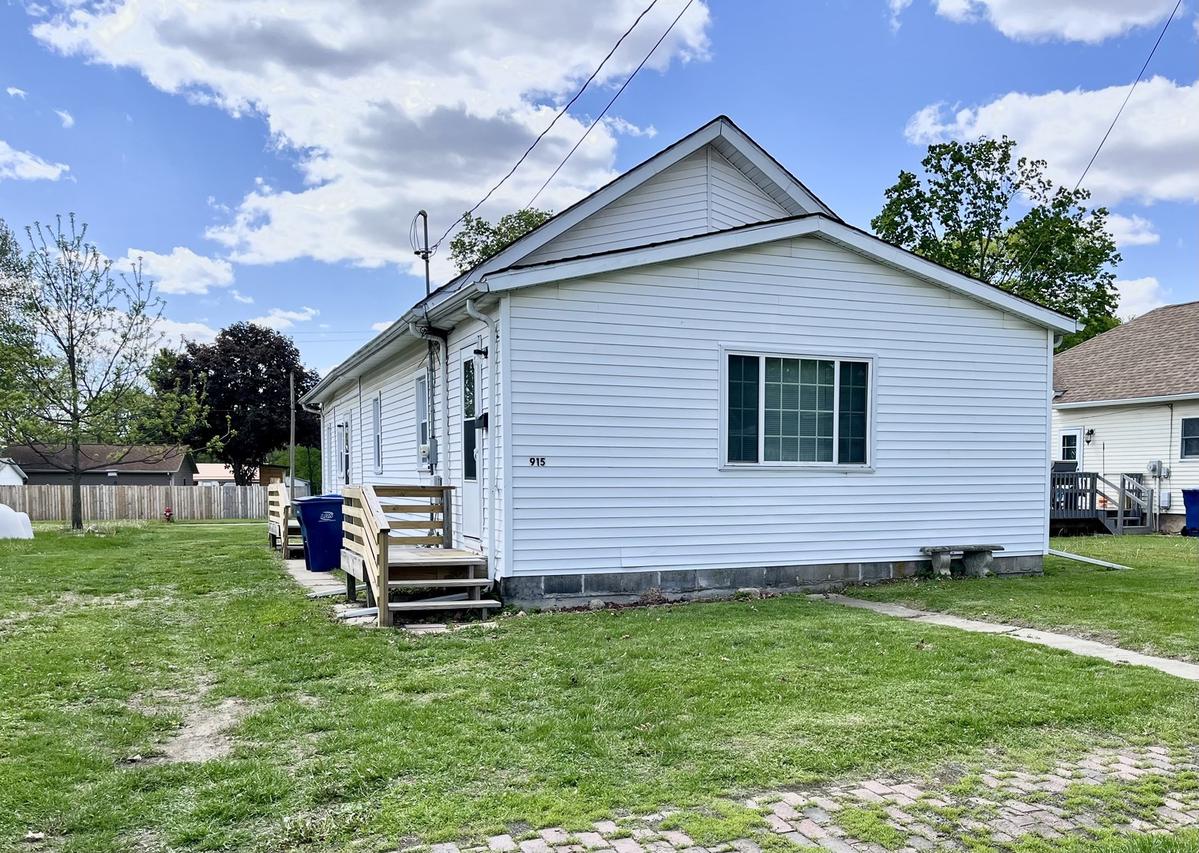 915 Chartres St., Lasalle, IL 61301