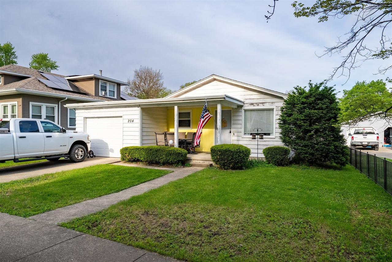 204 N Jackson St., Flanagan, IL 61740