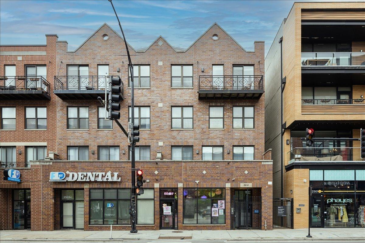 2509 N Milwaukee Ave. #1S, Chicago, IL 60647