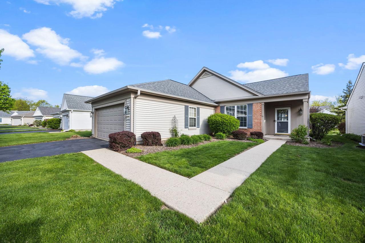 13522 Wildwood Ln., Huntley, IL 60142