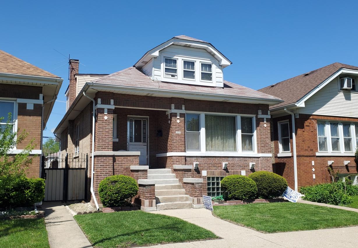 5028 W Parker Ave., Chicago, IL 60639