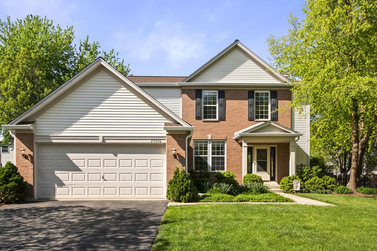 25016 Rockwell Ln., Plainfield, IL 60585
