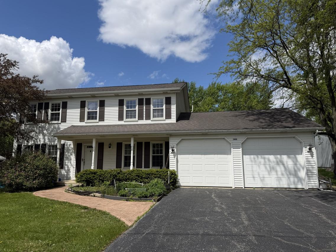 29w026 103rd St., Naperville, IL 60564