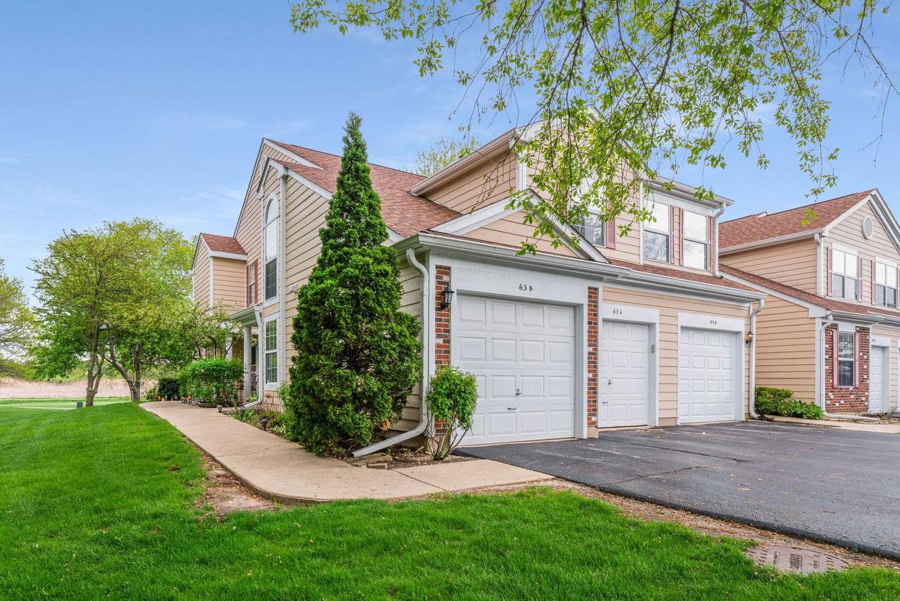 63 Tyler Ct. #B, Streamwood, IL 60107