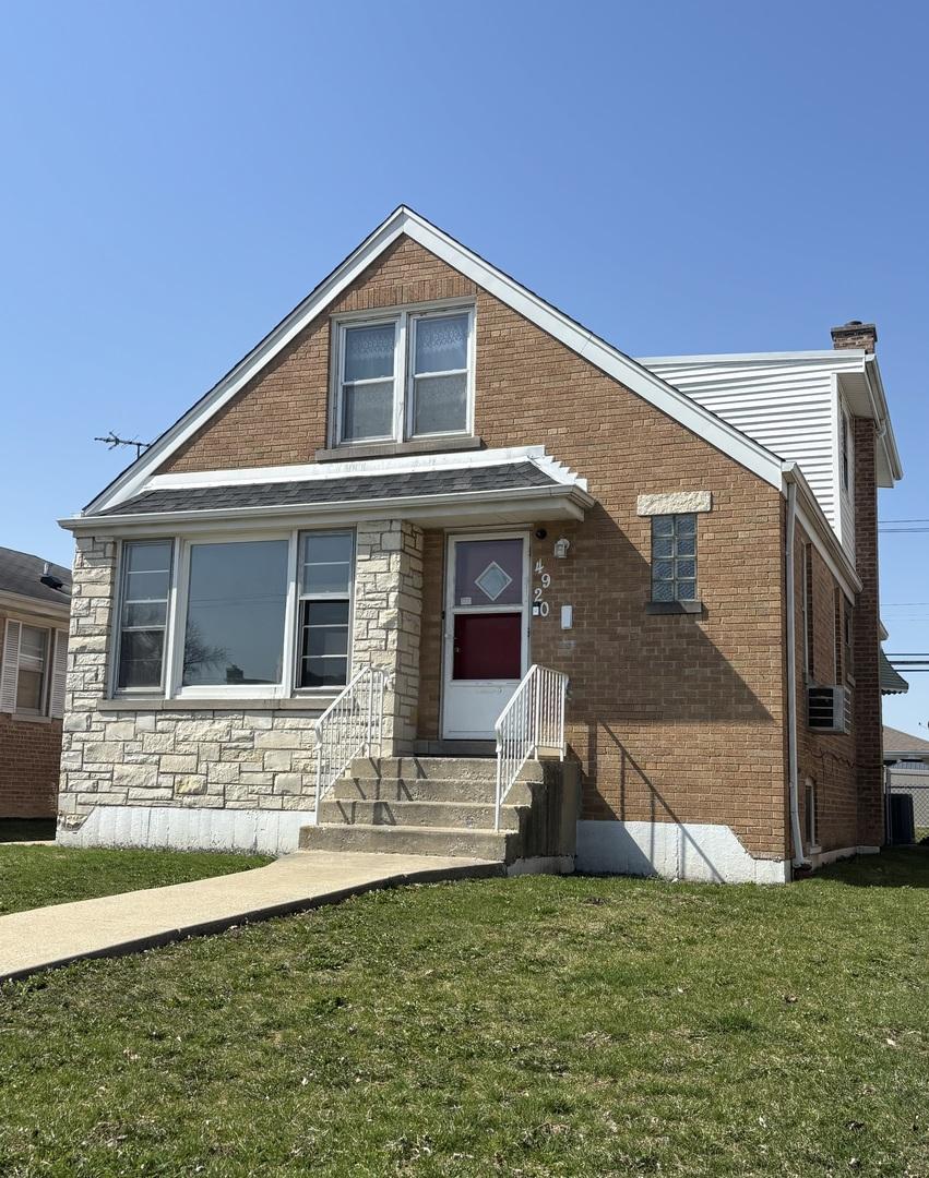 4920 N Nagle St., Chicago, IL 60630
