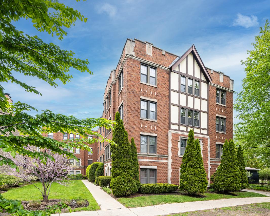 2316 Sherman Ave. #3B, Evanston, IL 60201