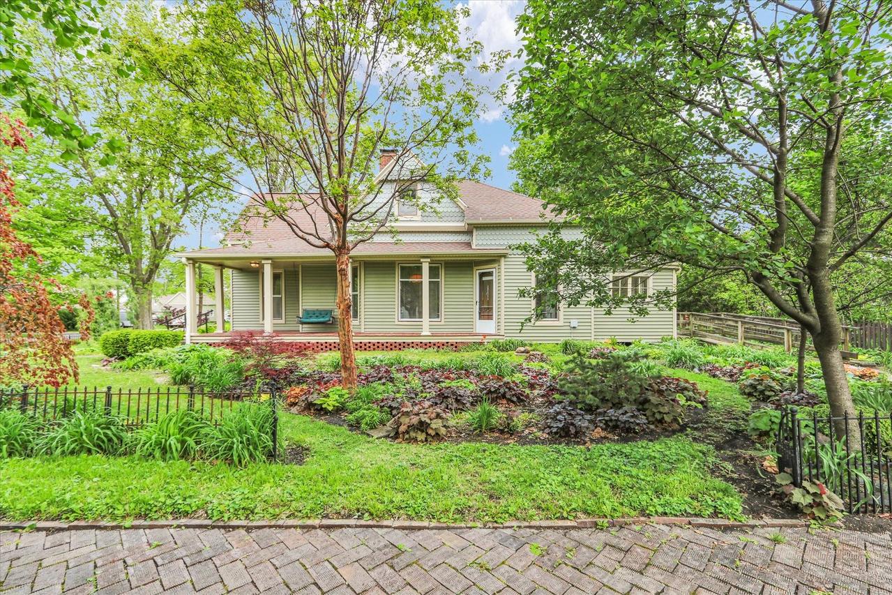 108 S 5th St., St. Joseph, IL 61873