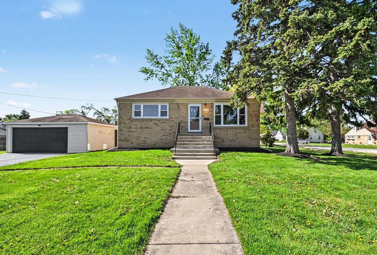 2255 Atlantic Ave Ave., Melrose Park, IL 60164