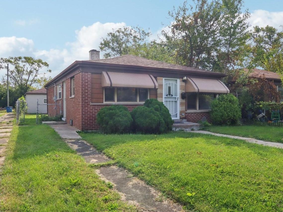 14901 Western Ave., Harvey, IL 60426