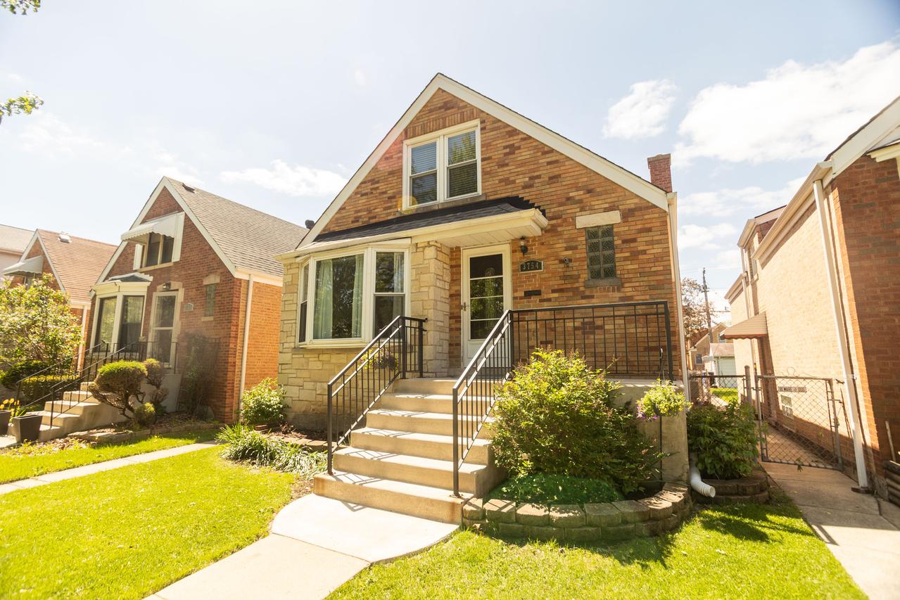 3754 N Nottingham Ave., Chicago, IL 60634