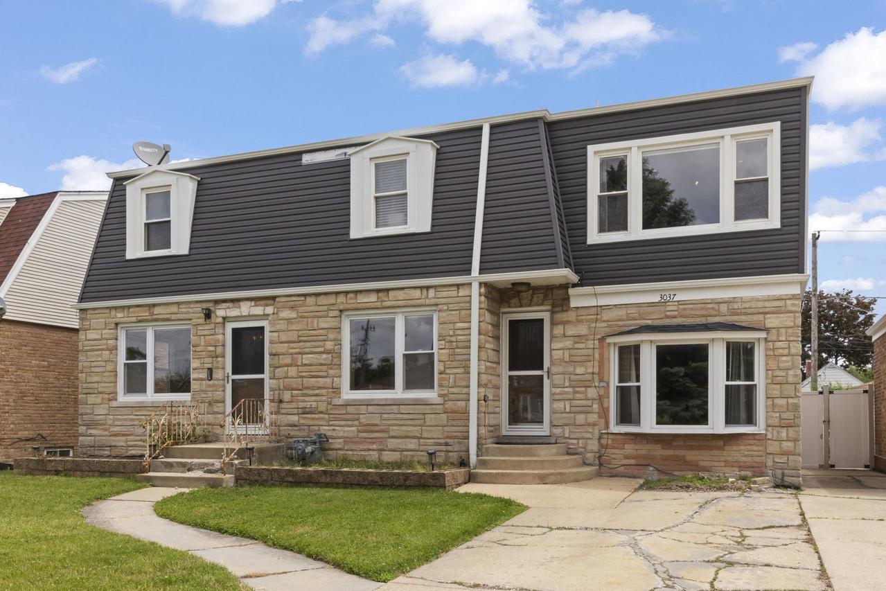 3037 Ernst St., Franklin Park, IL 60131