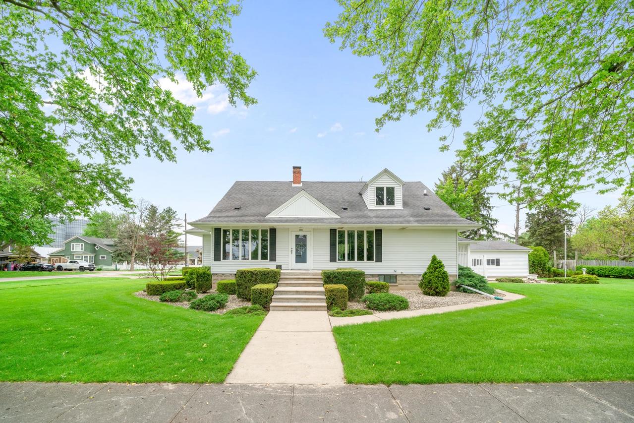 200 N Liberty St., Leland, IL 60531