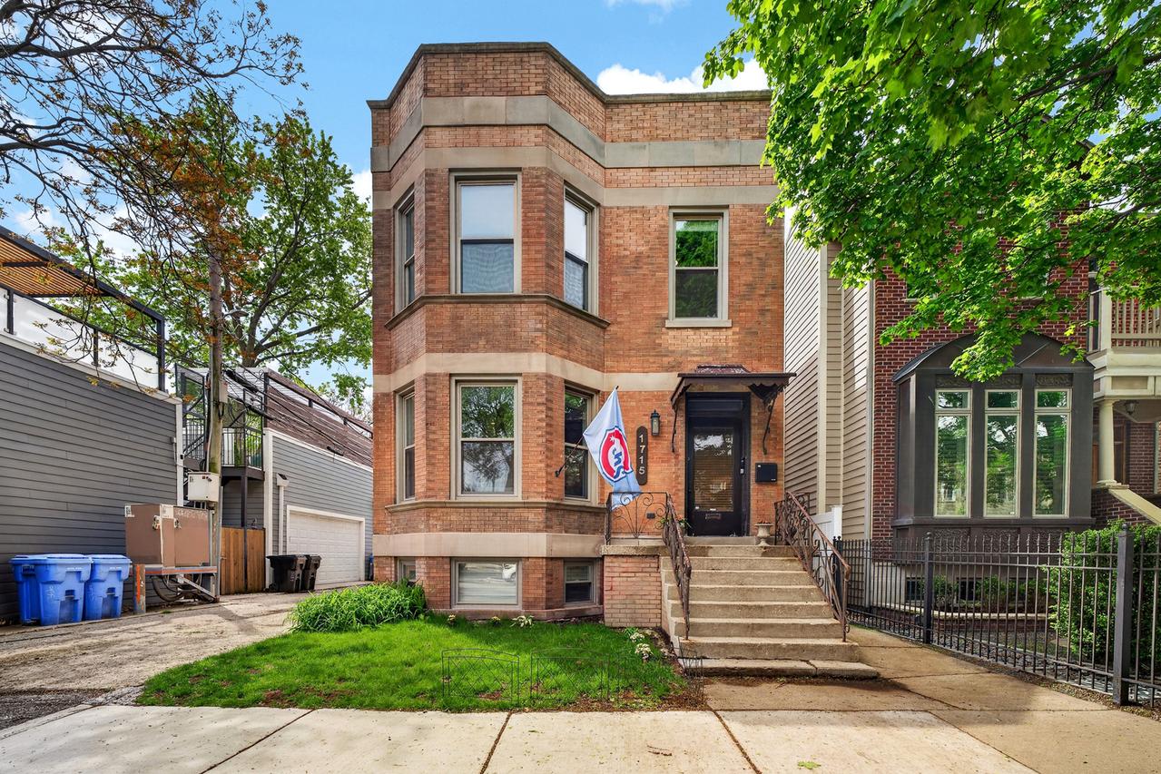 1715 W Balmoral Ave., Chicago, IL 60640