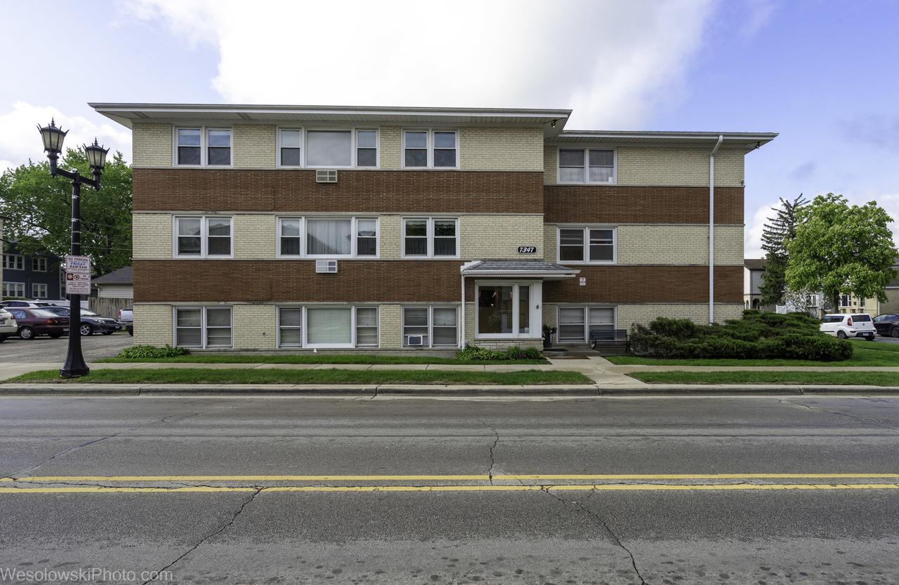 7347 W Diversey Ave. #7, Elmwood Park, IL 60707