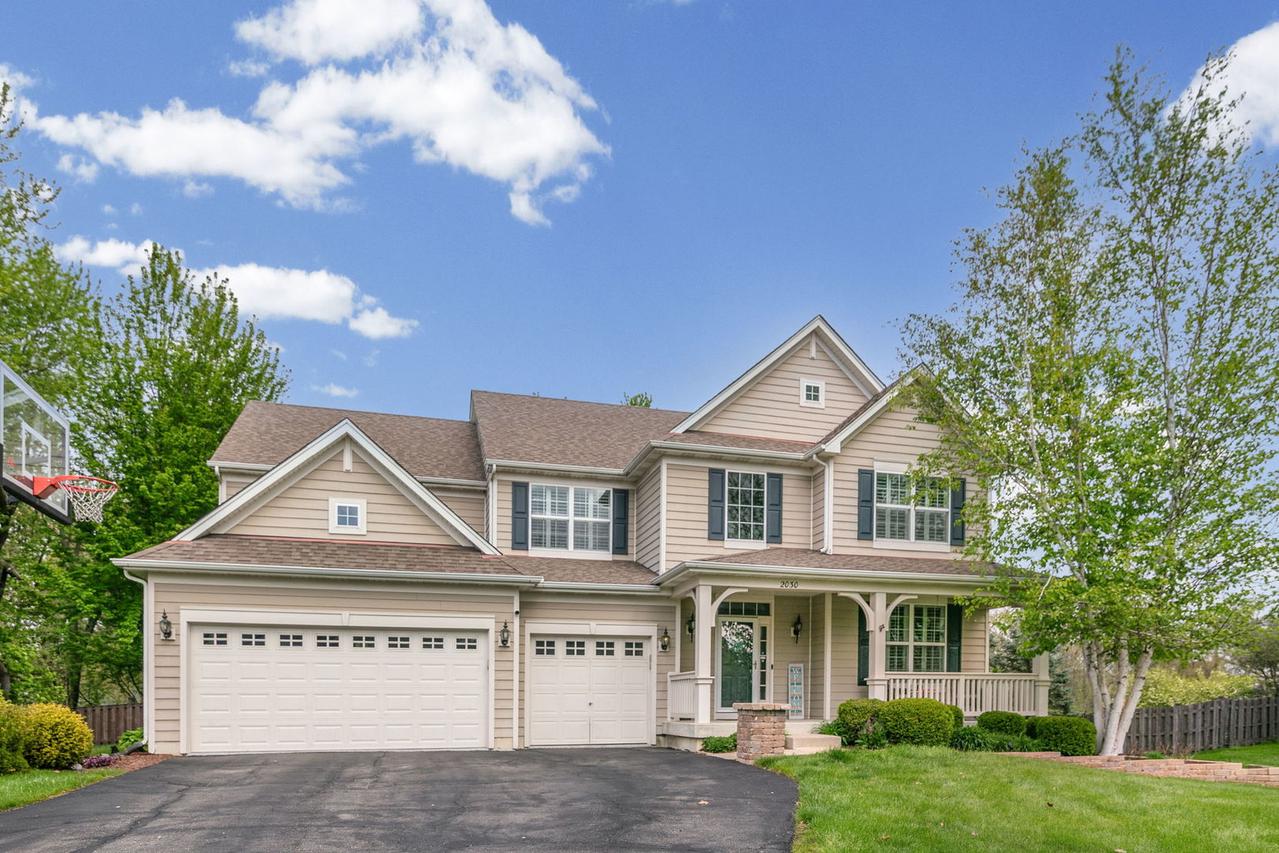 2030 Lucca Ct., Elgin, IL 60123