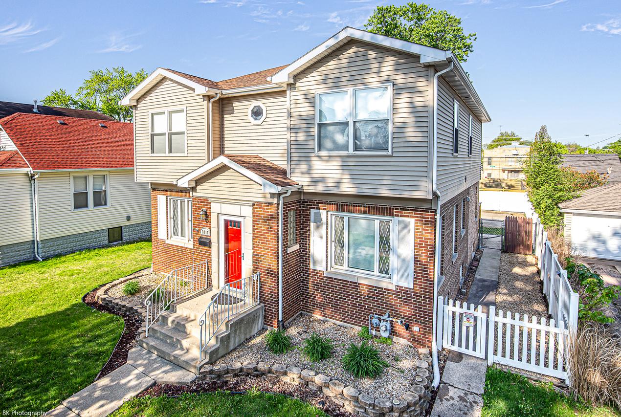 9418 Tulley Ave., Oak Lawn, IL 60453