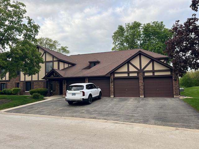 1715 Lakecliffe Dr. #B, Wheaton, IL 60189
