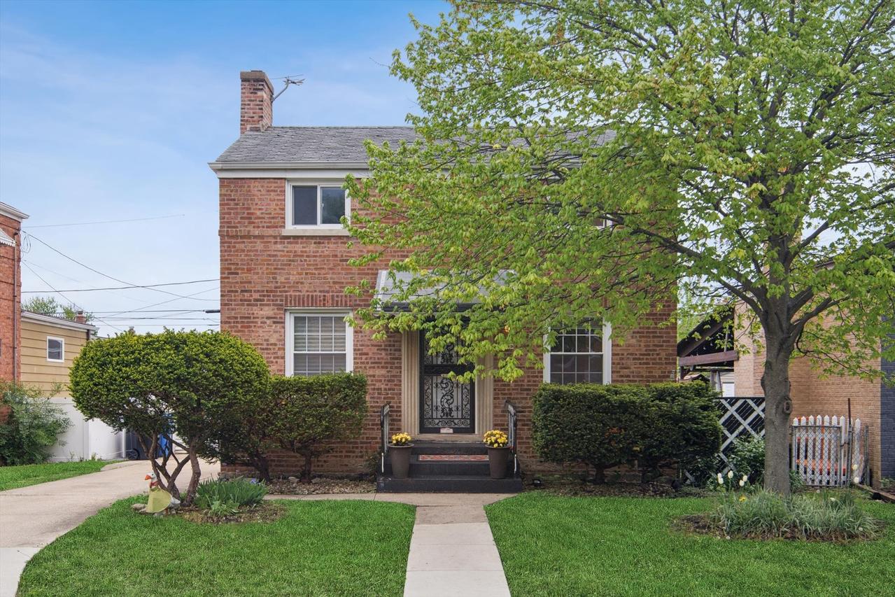 5309 N Oketo Ave., Chicago, IL 60656