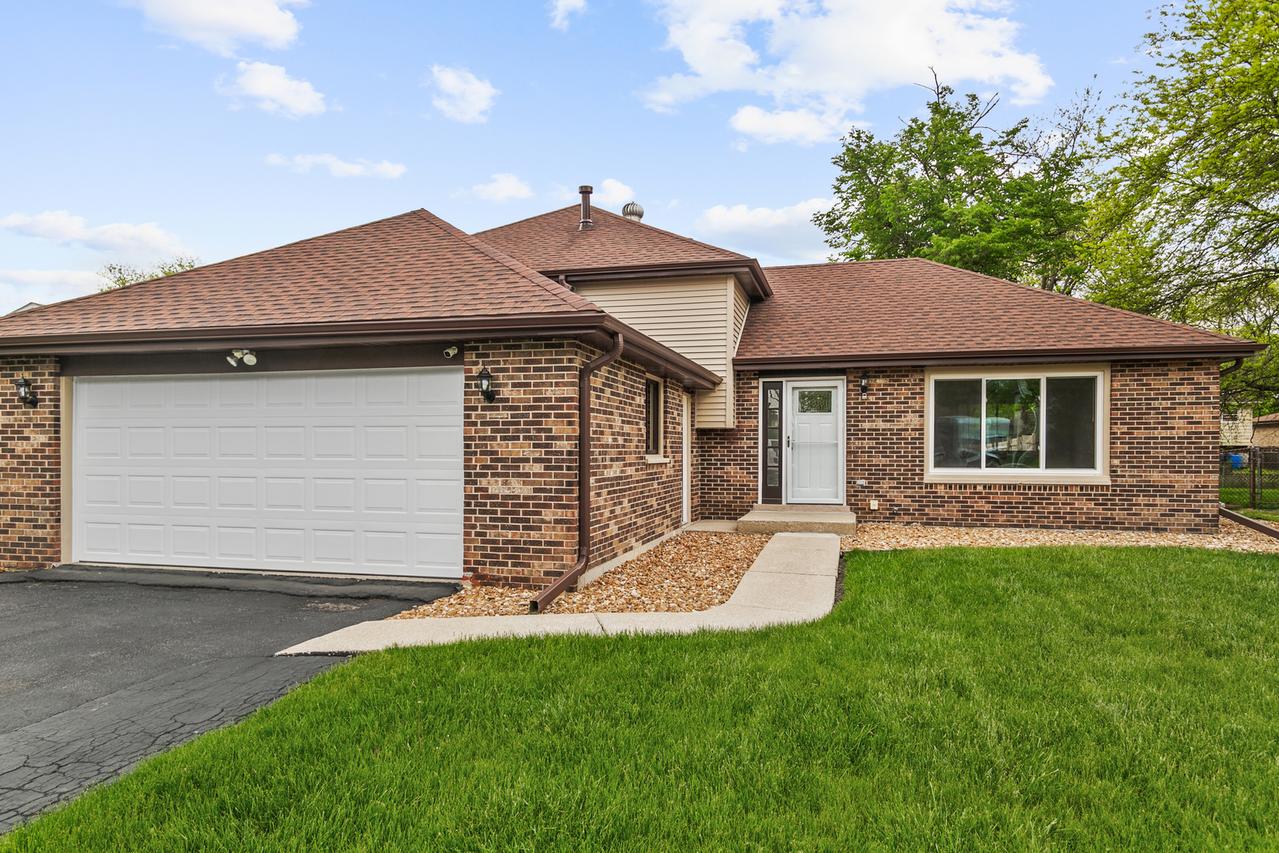 1037 185th Pl., Homewood, IL 60430