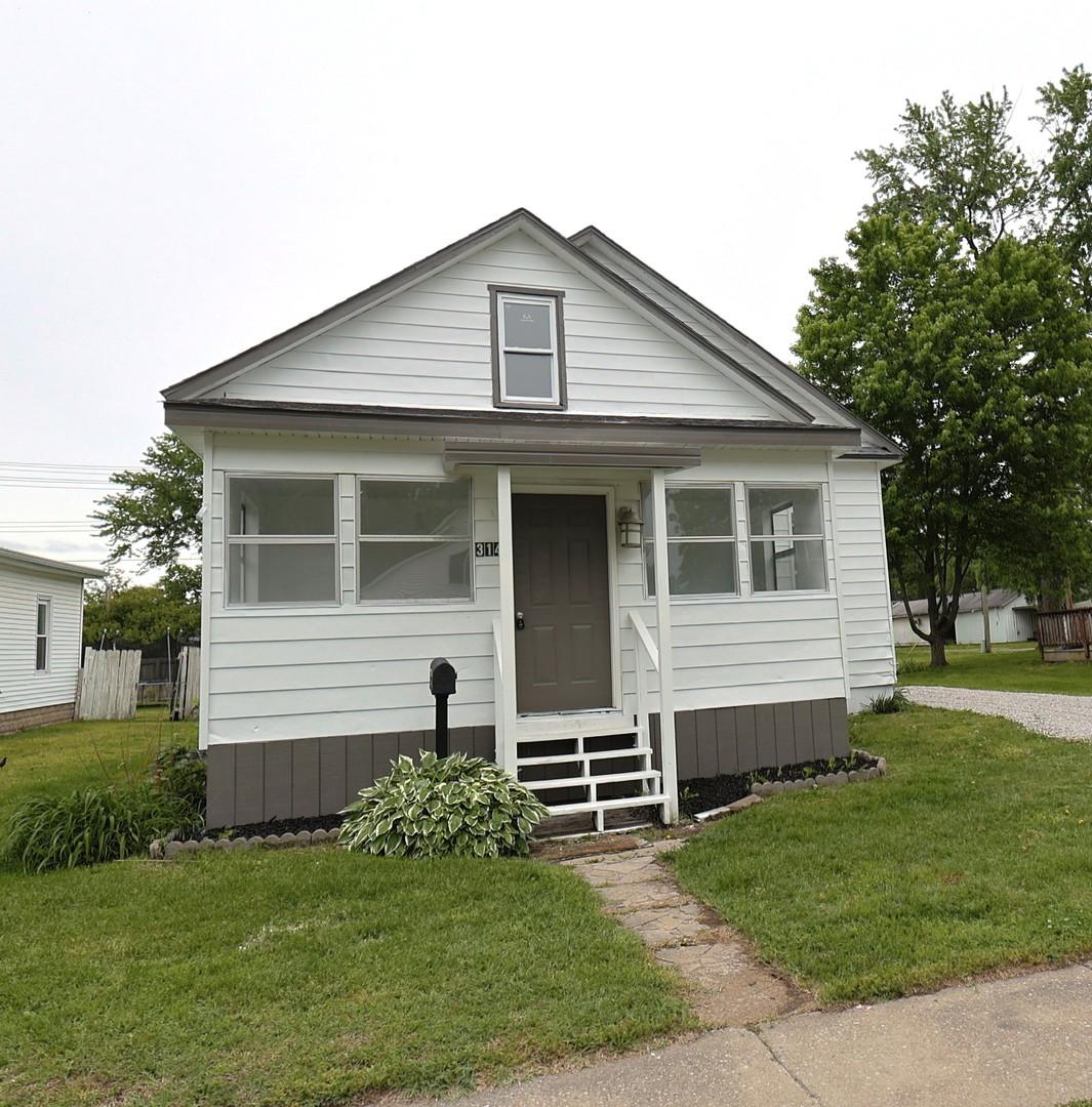 314 S Franklin St., Salem, IL 62881