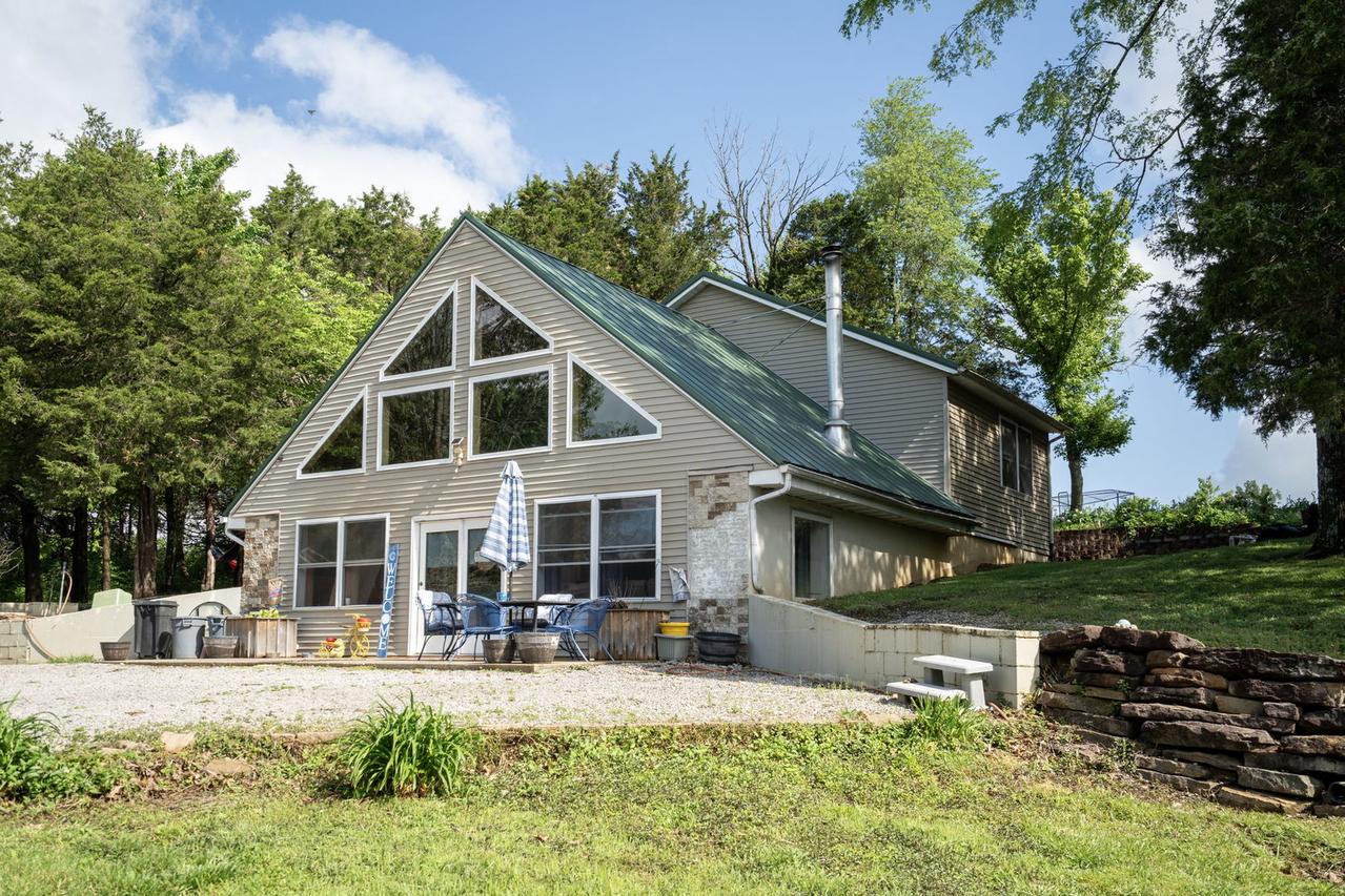 588 Toler Ln., Goreville, IL 62939