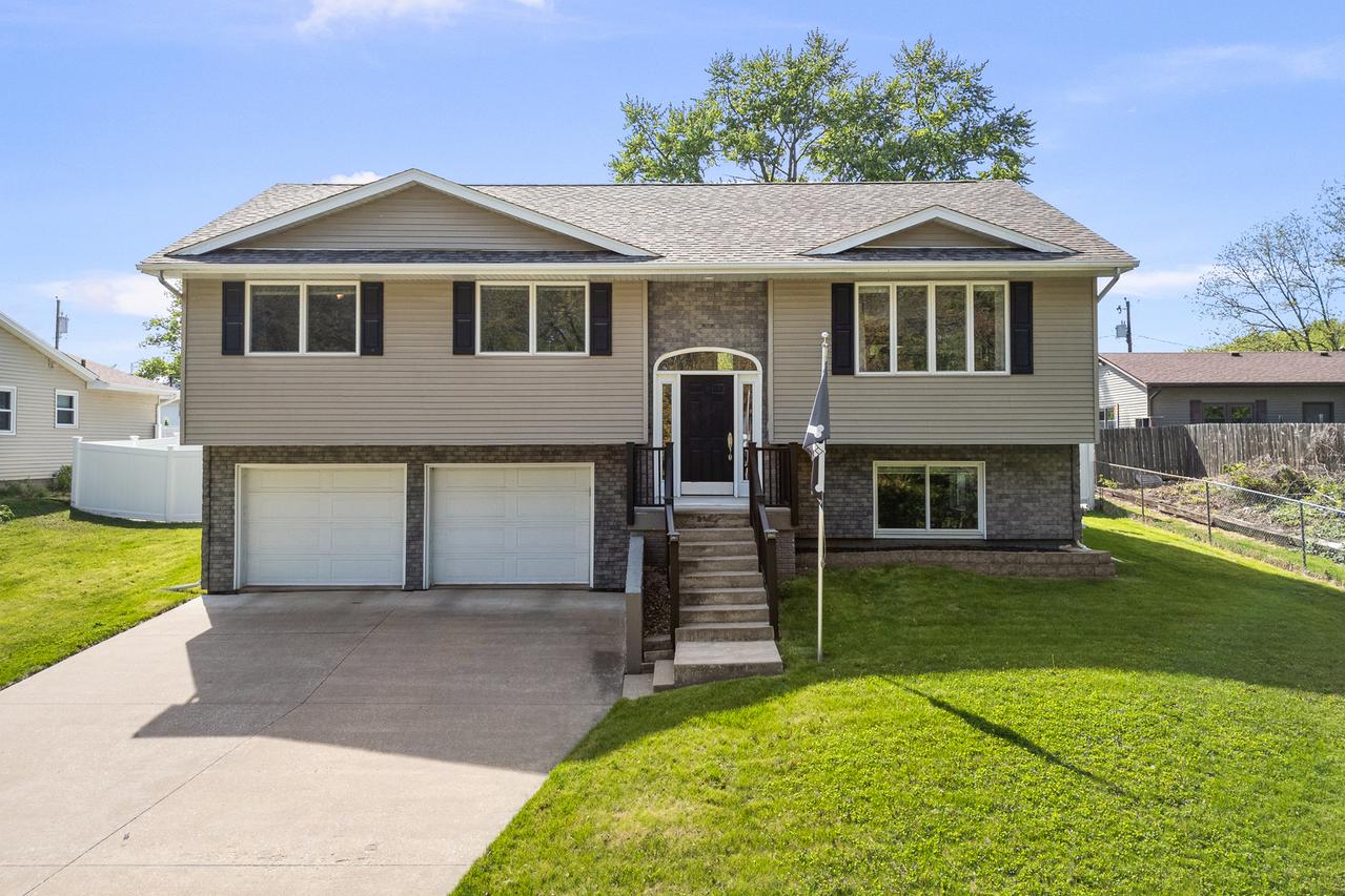 2914 44th St., Rock Island, IL 61201