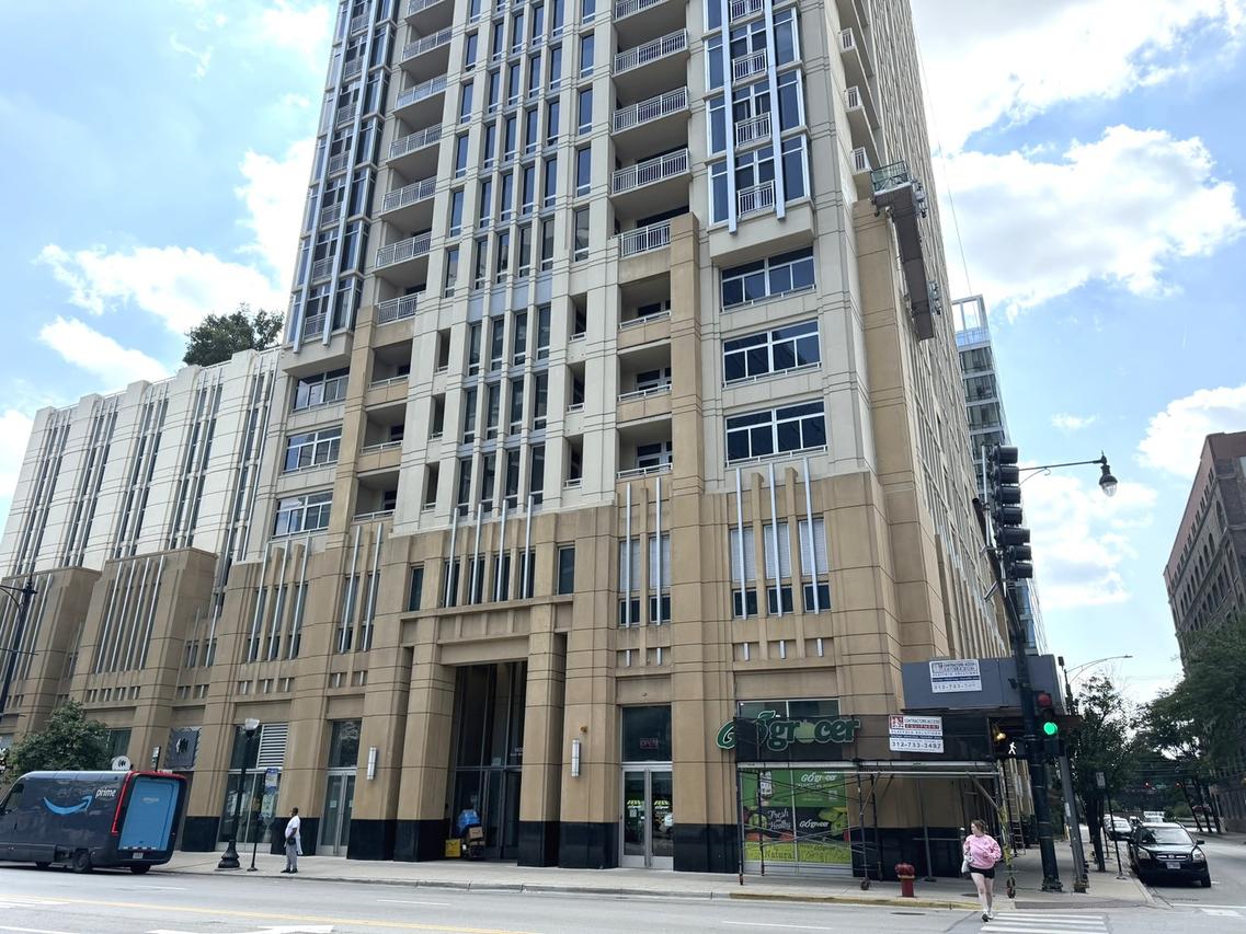 1400 S Michigan Ave. #P-251, Chicago, IL 60605