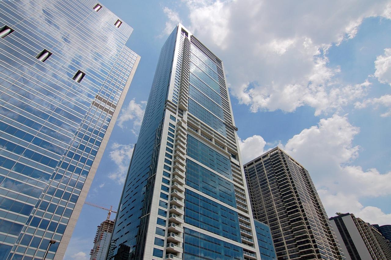 340 E Randolph St. #2801, Chicago, IL 60601