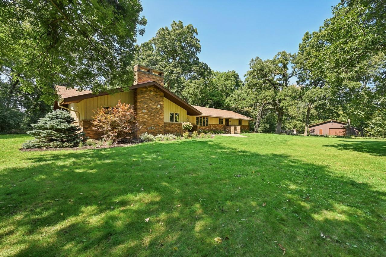 2312 Murray Rd., Woodstock, IL 60098