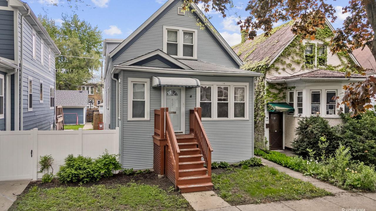 4131 N Richmond St., Chicago, IL 60618
