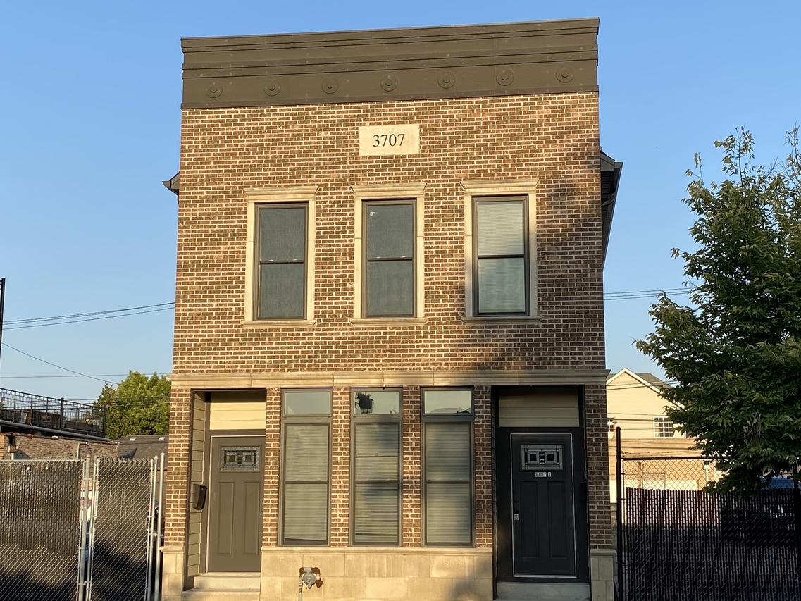 3707 S Halsted St., Chicago, IL 60609