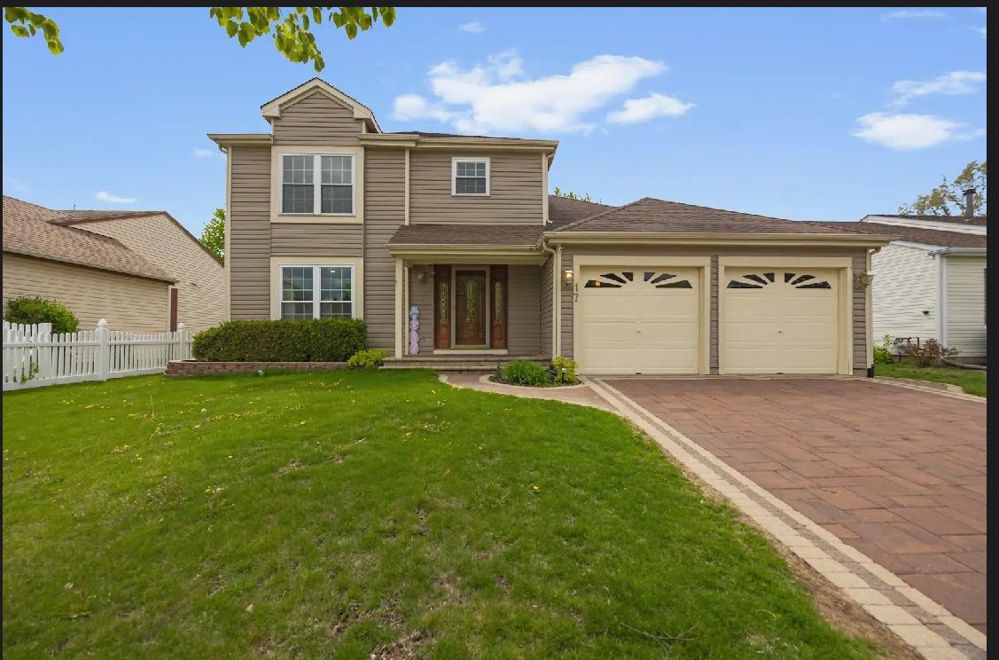 17 Buchanan Ln., Streamwood, IL 60107