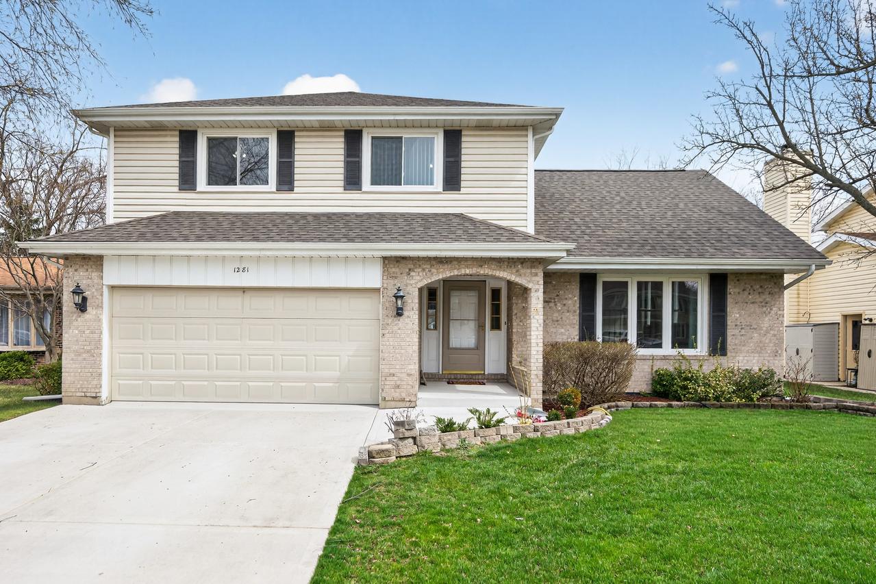 1281 Scarlet Dr., Addison, IL 60101