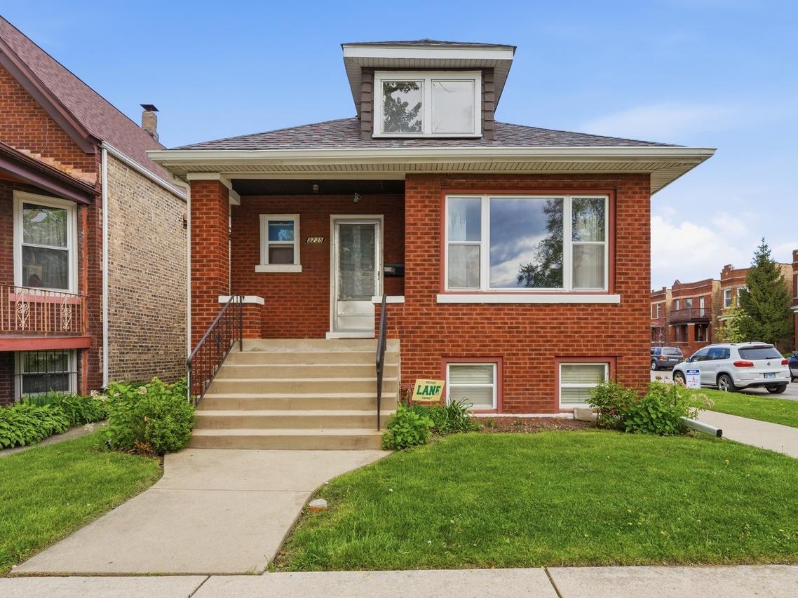 3235 N Kildare Ave., Chicago, IL 60641