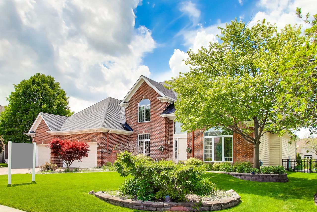 2615 Saddlebrook Dr., Naperville, IL 60564