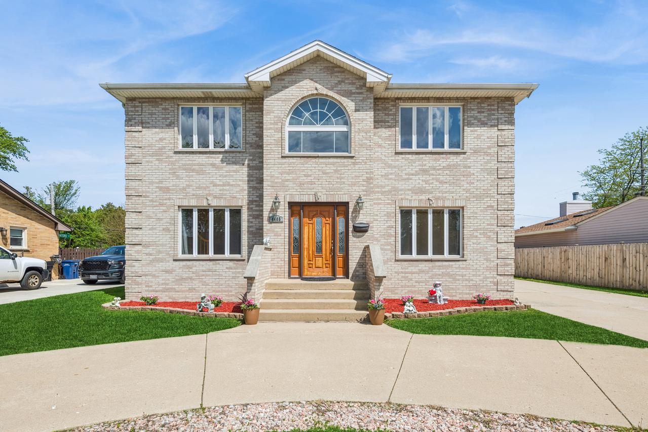 4405 N Redwood Dr., Norridge, IL 60706