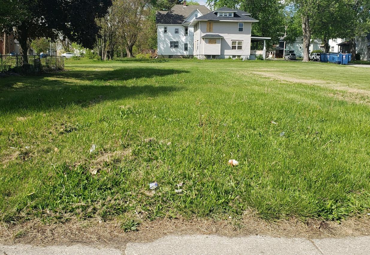 916 E Court St., Kankakee, IL 60901