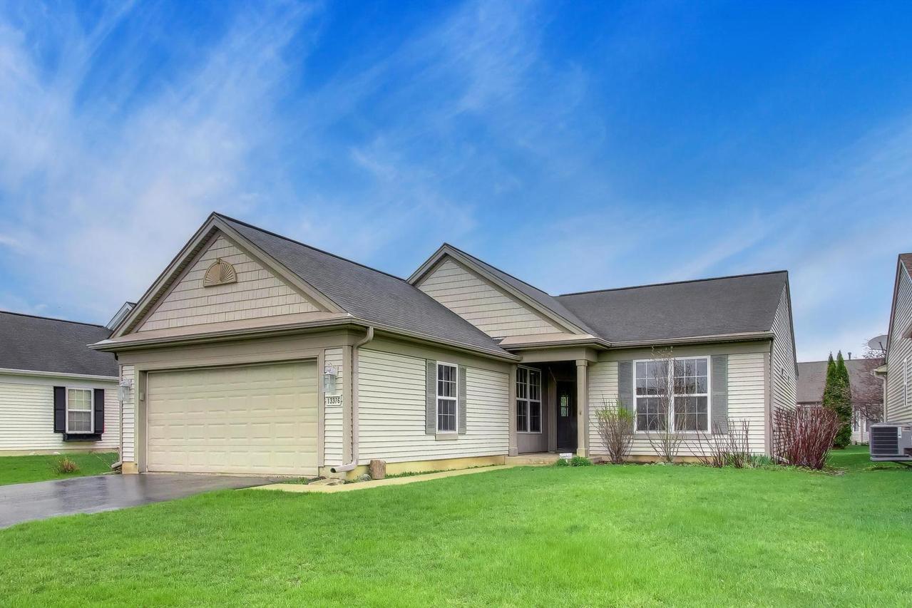 13376 Cadence Dr., Huntley, IL 60142