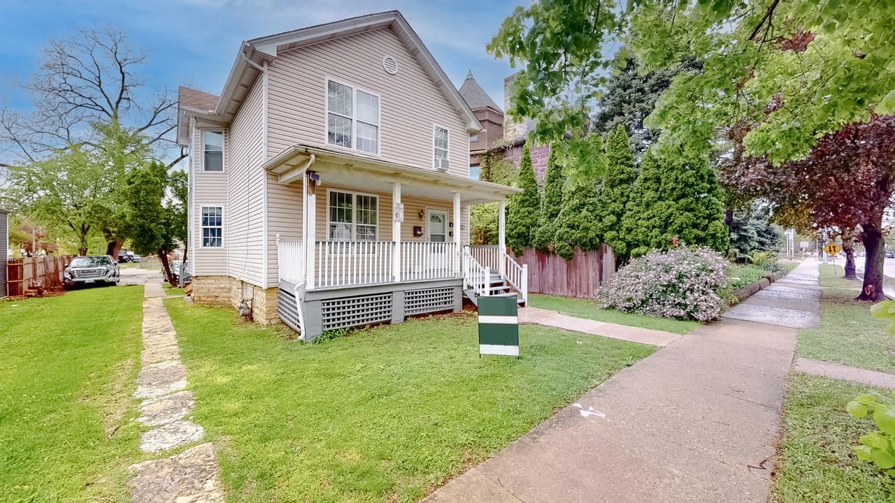 221 N Hickory St., Joliet, IL 60435