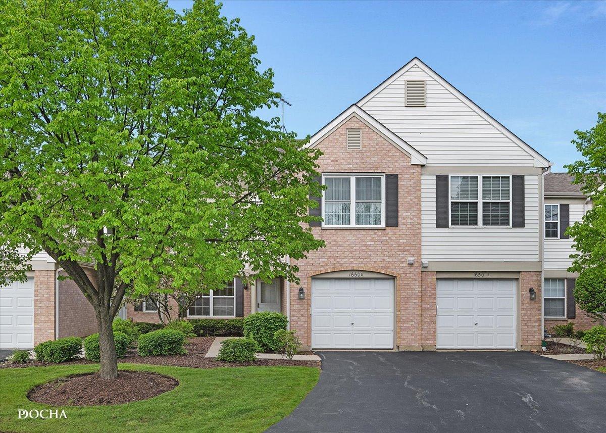 1660 Grove Ave. #B, Schaumburg, IL 60193