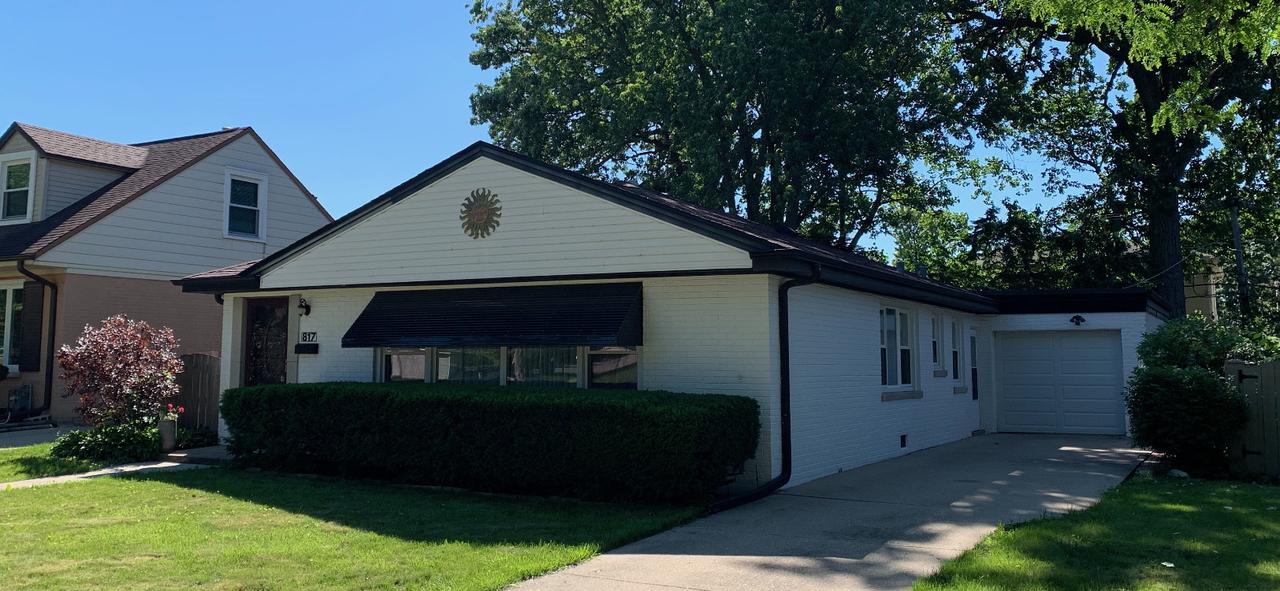 817 Rowe Ave., Park Ridge, IL 60068