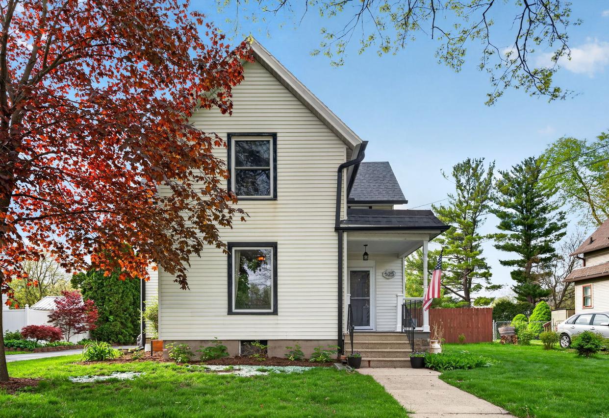525 W Hurlbut Ave., Belvidere, IL 61008