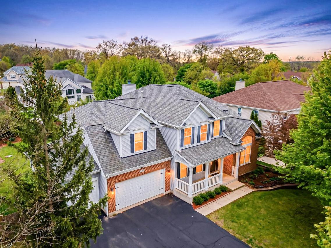 5791 Providence Dr., Hoffman Estates, IL 60192
