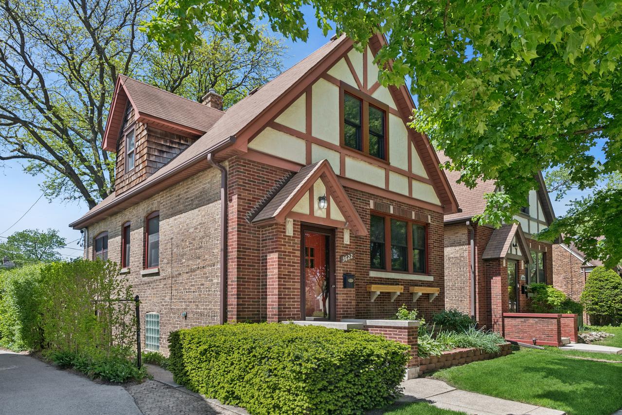3622 Arthur Ave., Brookfield, IL 60513