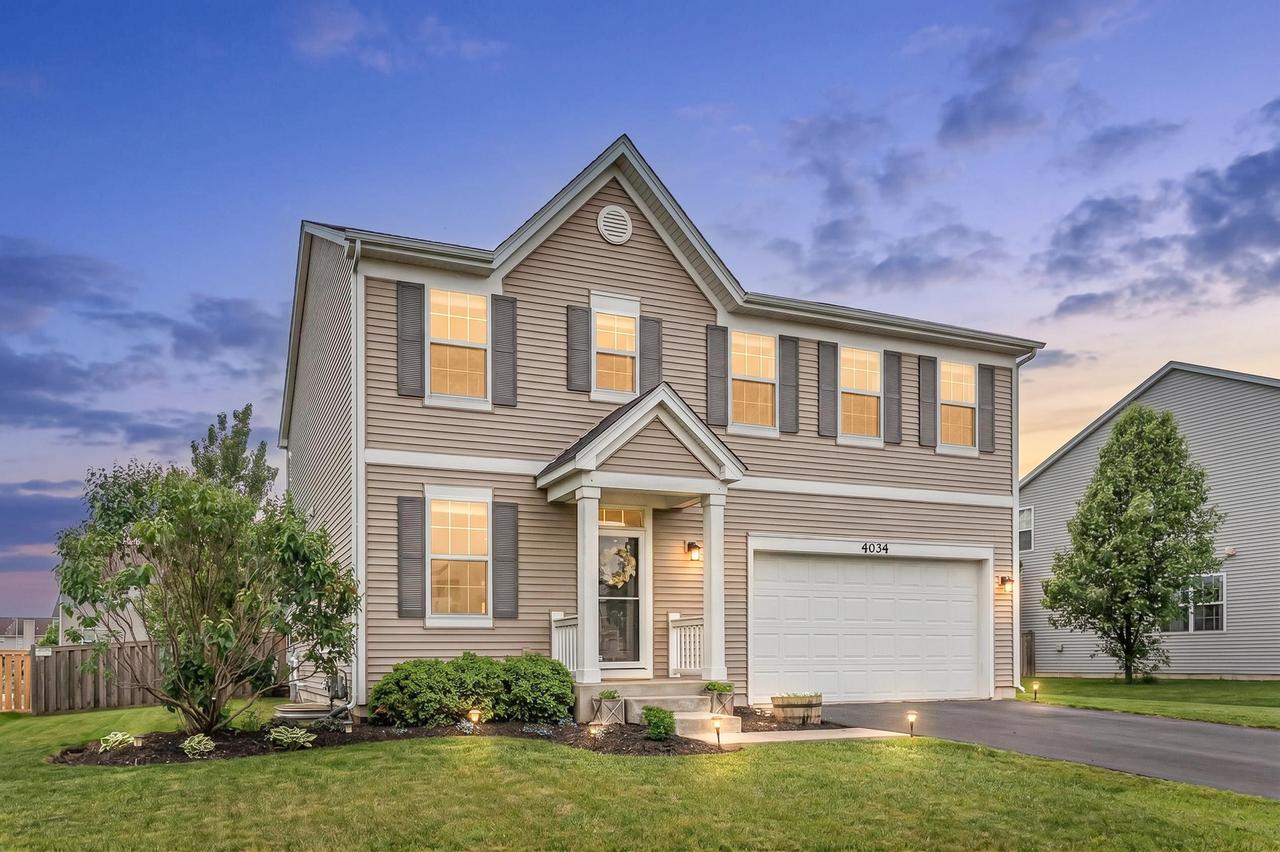 4034 Hunt Club Dr., Oswego, IL 60543