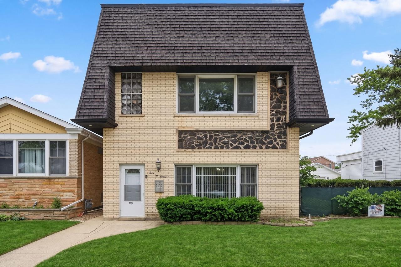 4120 N Oketo Ave., Norridge, IL 60706