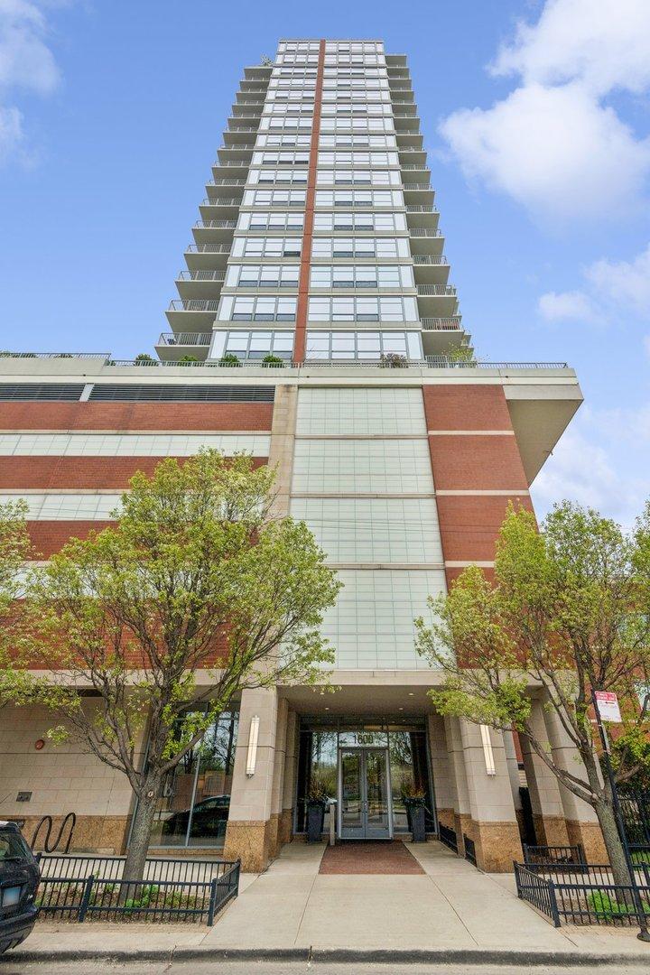 1600 S Prairie Ave. #705, Chicago, IL 60616