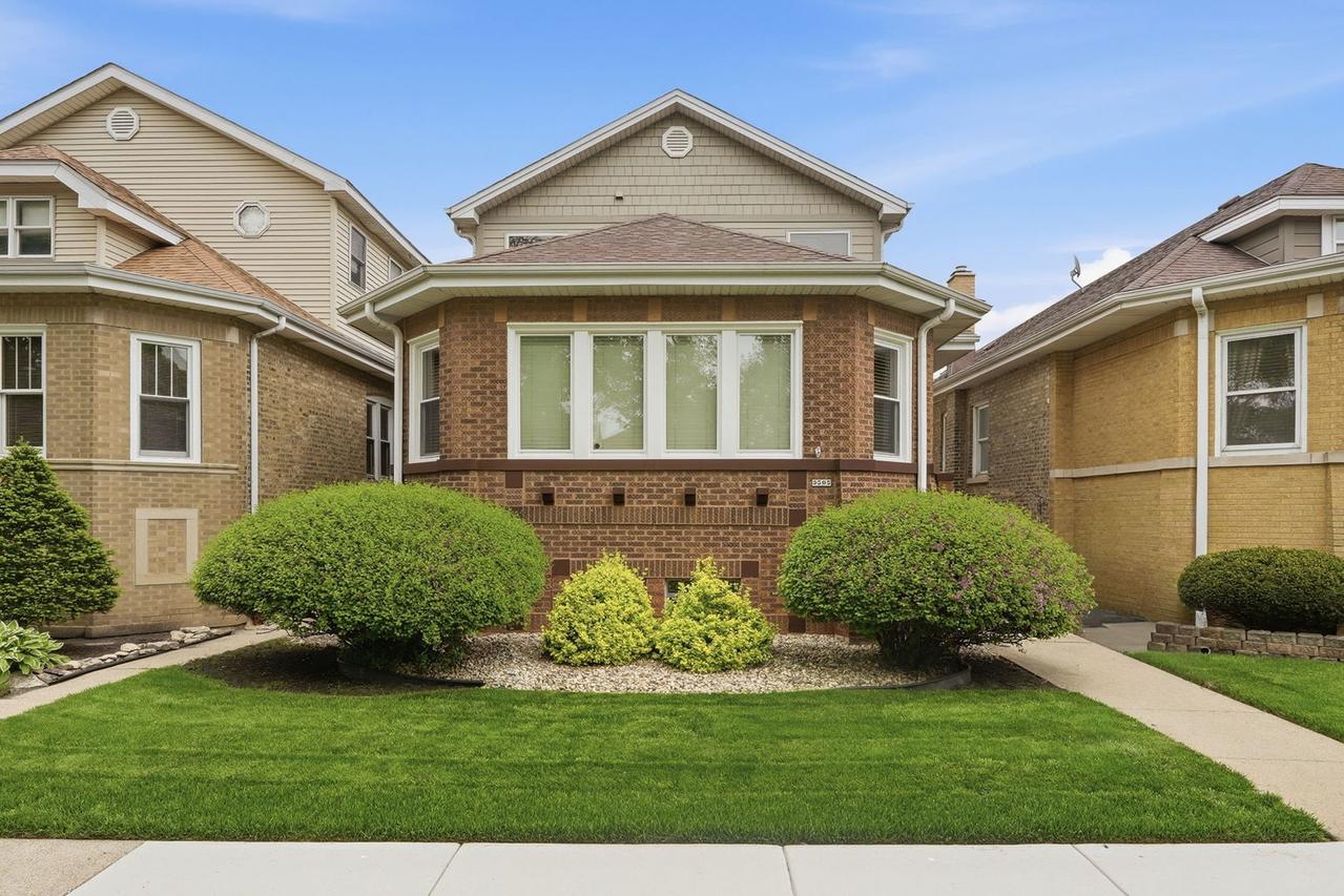 3505 N Nottingham Ave., Chicago, IL 60634