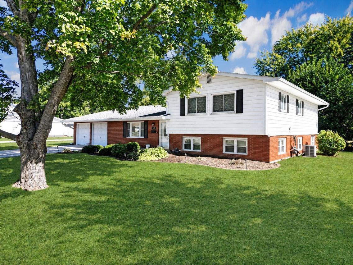 517 S 5th St., Princeton, IL 61356